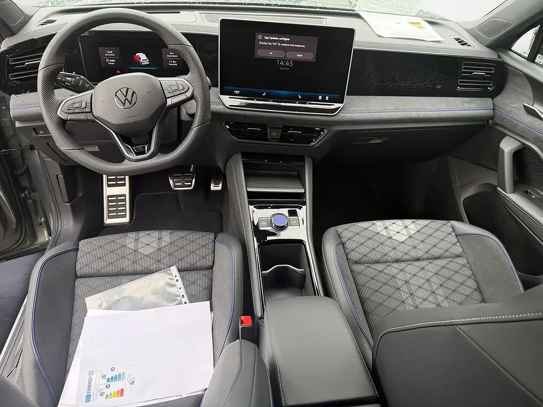 Volkswagen Tiguan - Thumbnail 6