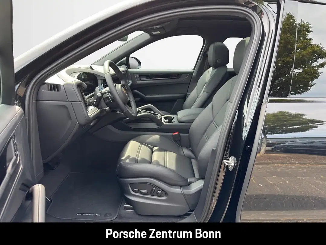 Porsche Cayenne - Thumbnail 9