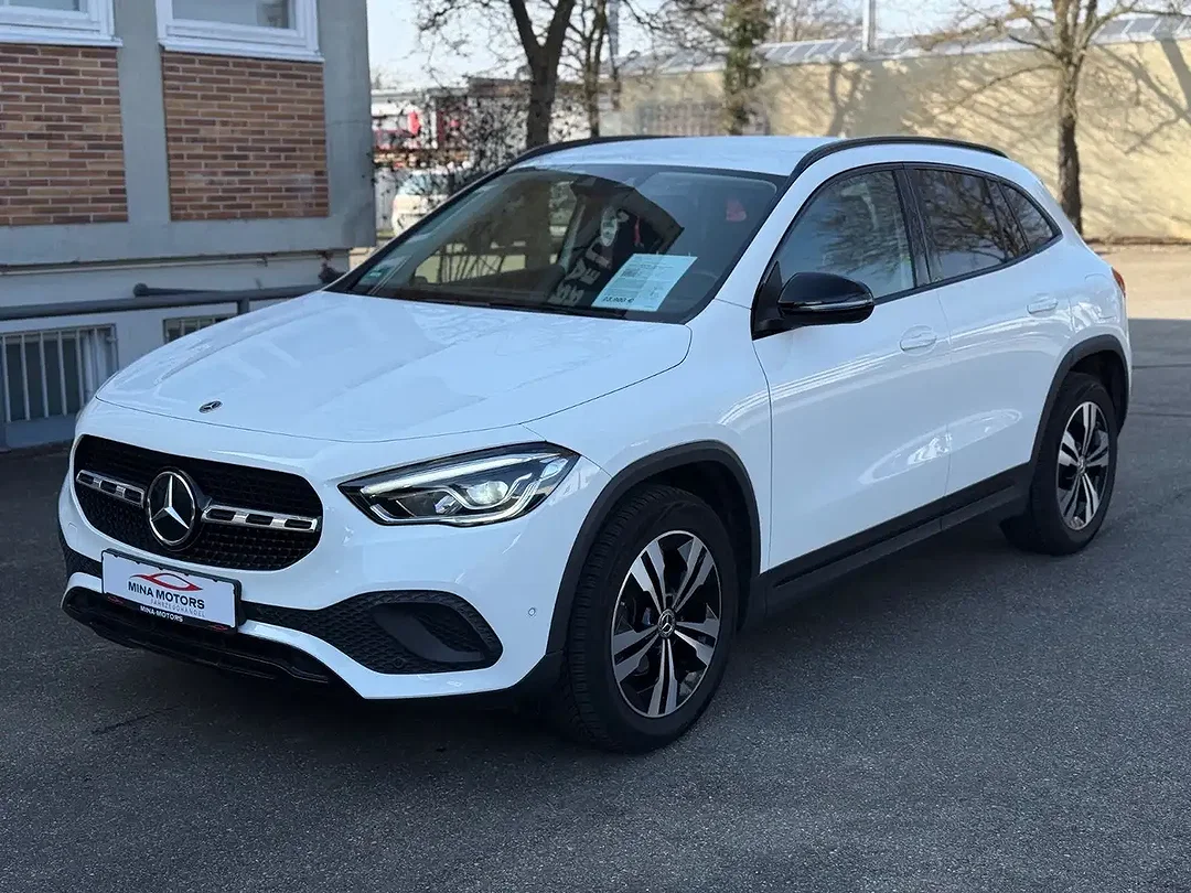 Mercedes-Benz GLA 180 - Afbeelding 1