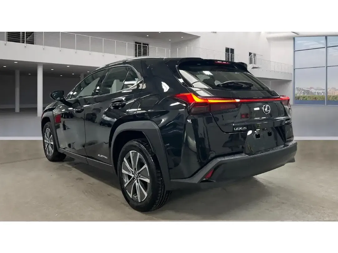 Lexus UX 300e - Thumbnail 4