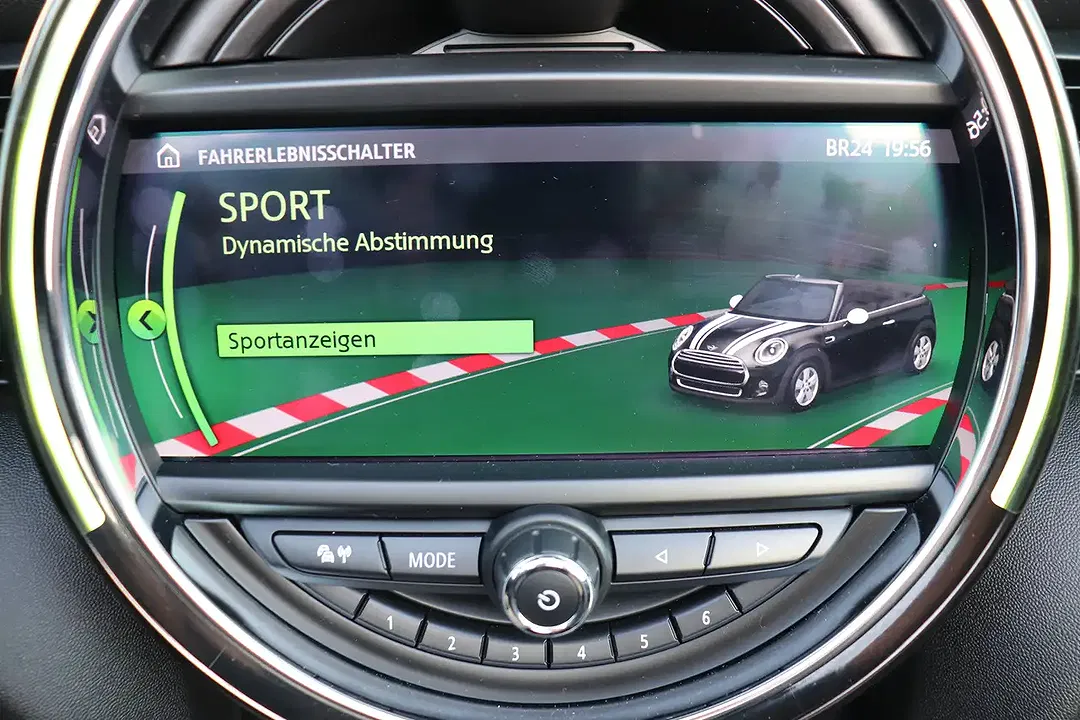 MINI Cooper Cabrio - Thumbnail 38