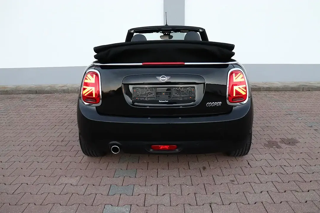 MINI Cooper Cabrio - Thumbnail 9
