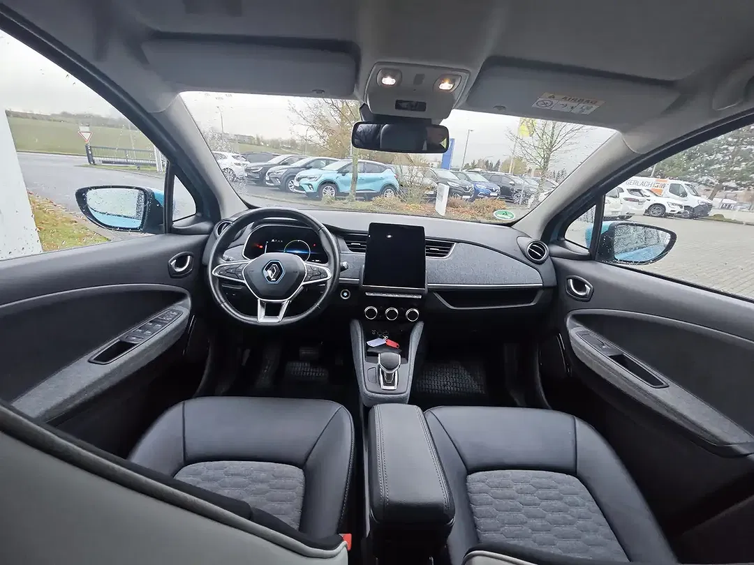 Renault ZOE - Thumbnail 11