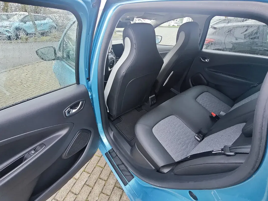 Renault ZOE - Thumbnail 12