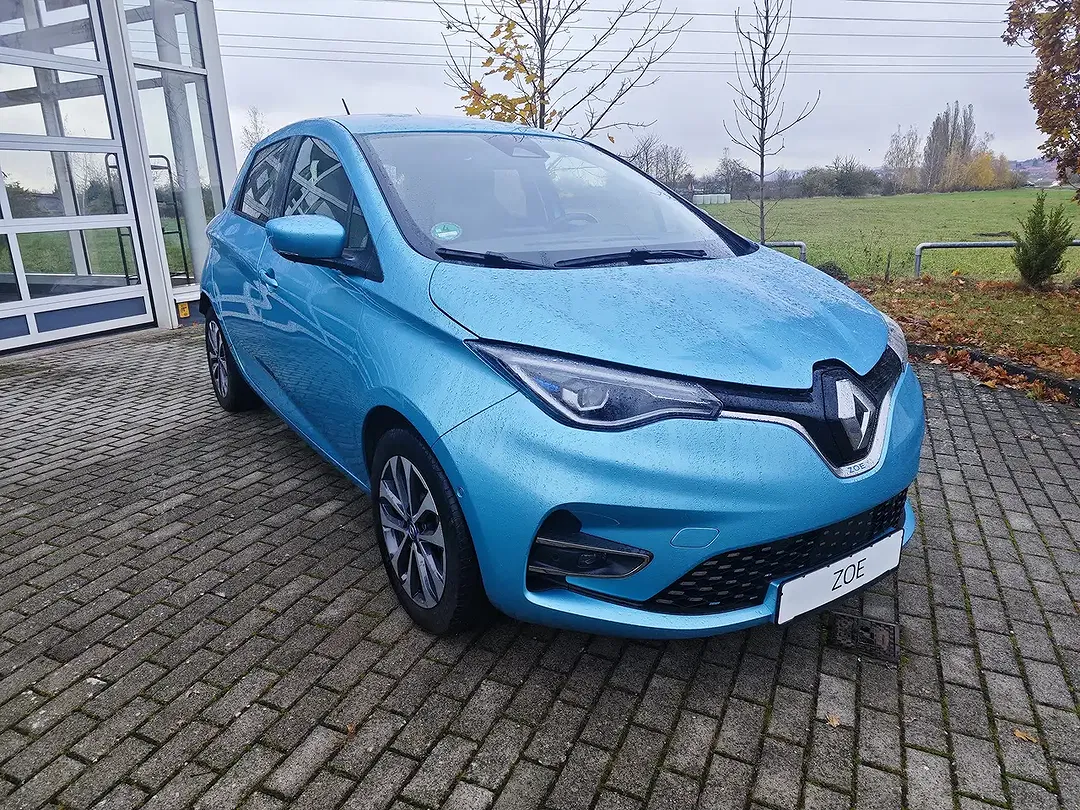 Renault ZOE - Thumbnail 3