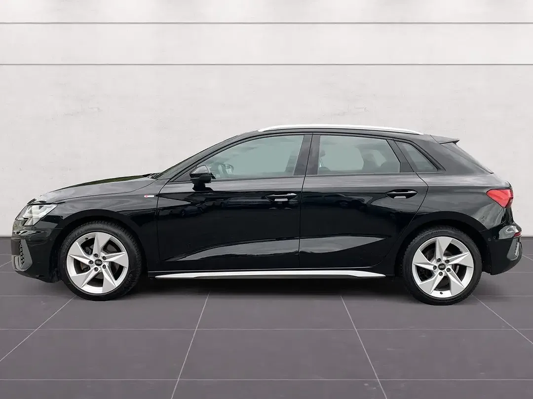 Audi A3 - Thumbnail 4