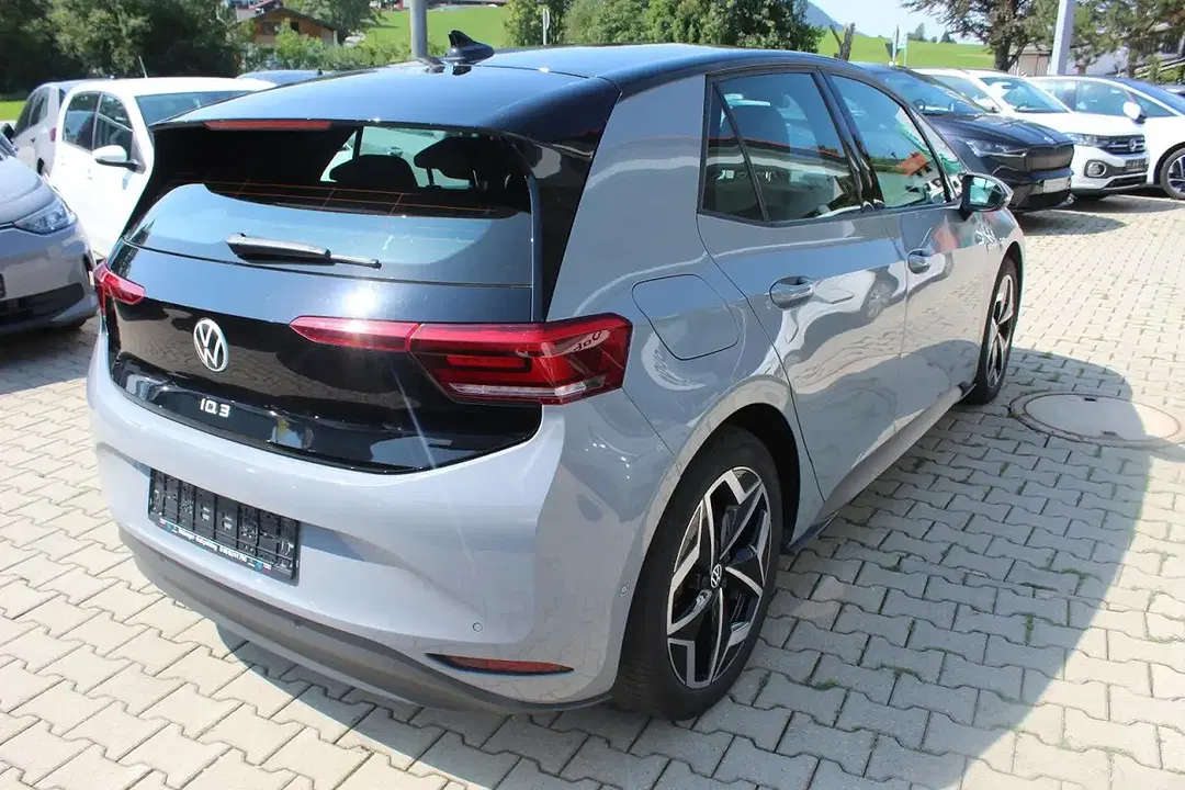 Volkswagen ID.3 - Thumbnail 4