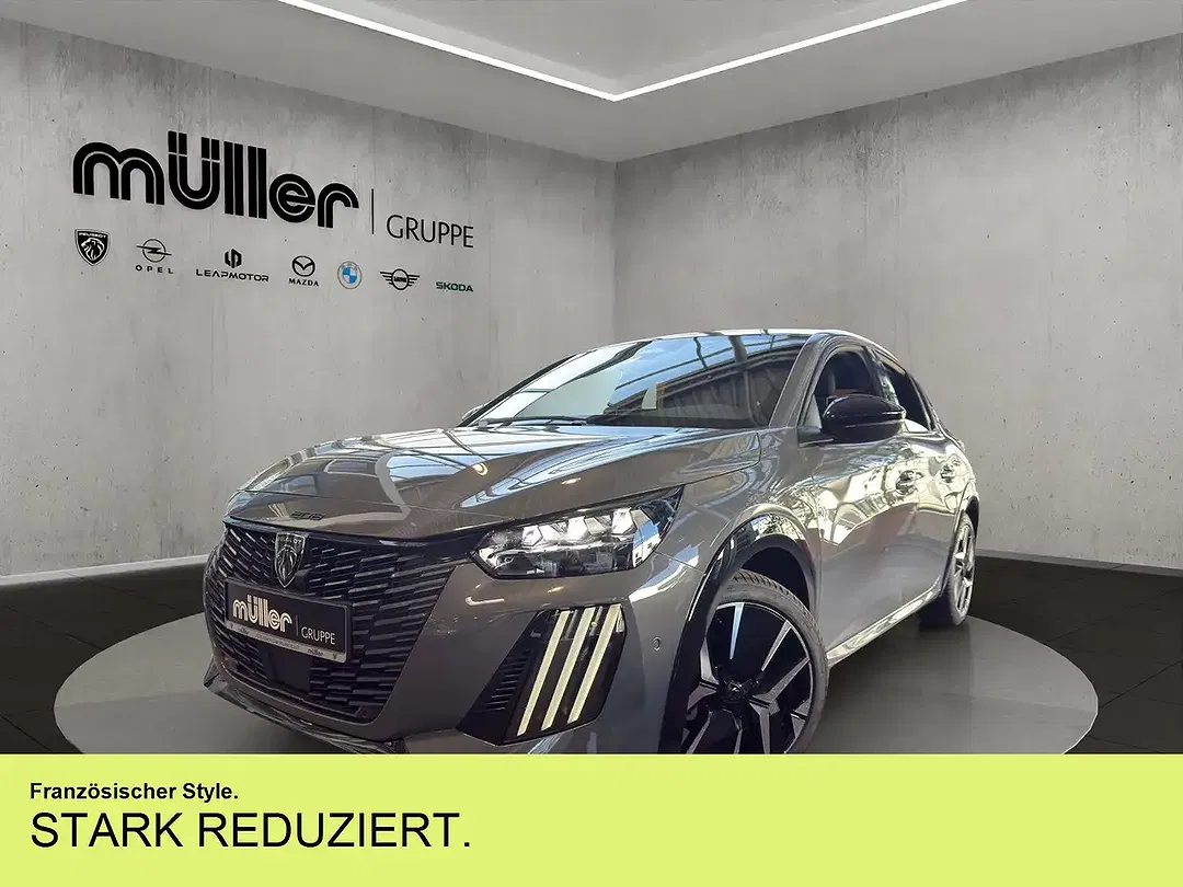 Peugeot 208 - Thumbnail 1