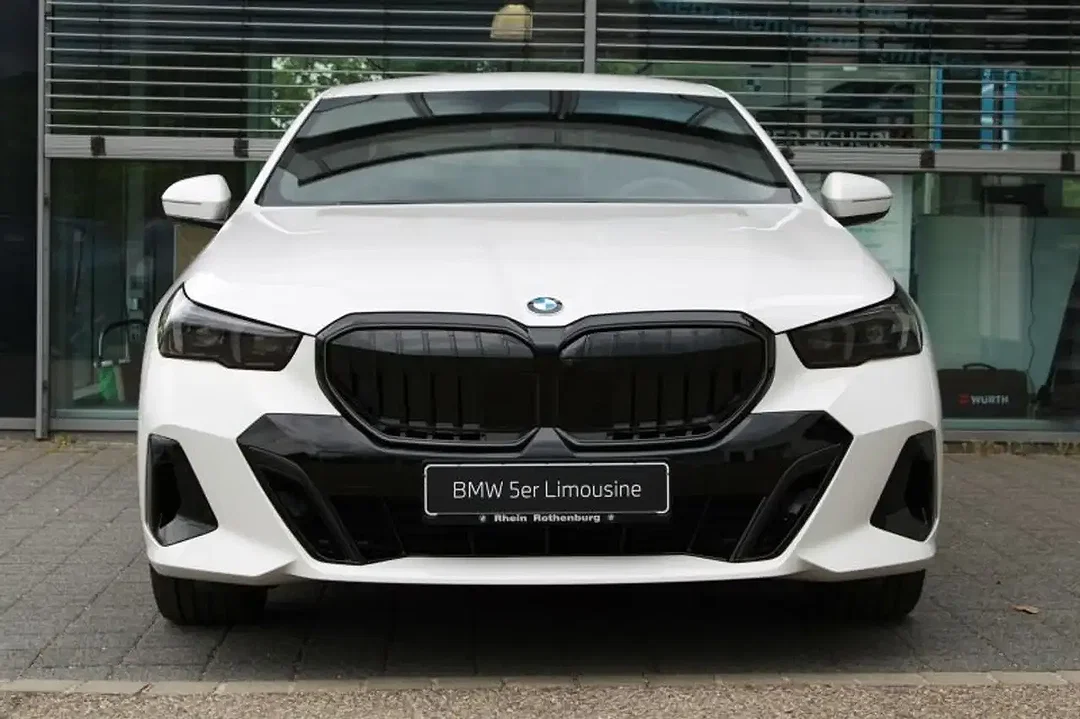 BMW 520 - Afbeelding 1