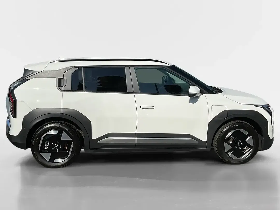 Kia EV3 - Thumbnail 5