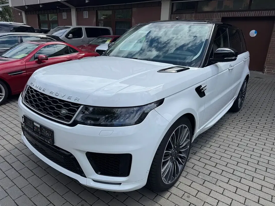 Land Rover Range Rover Sport - Thumbnail 1
