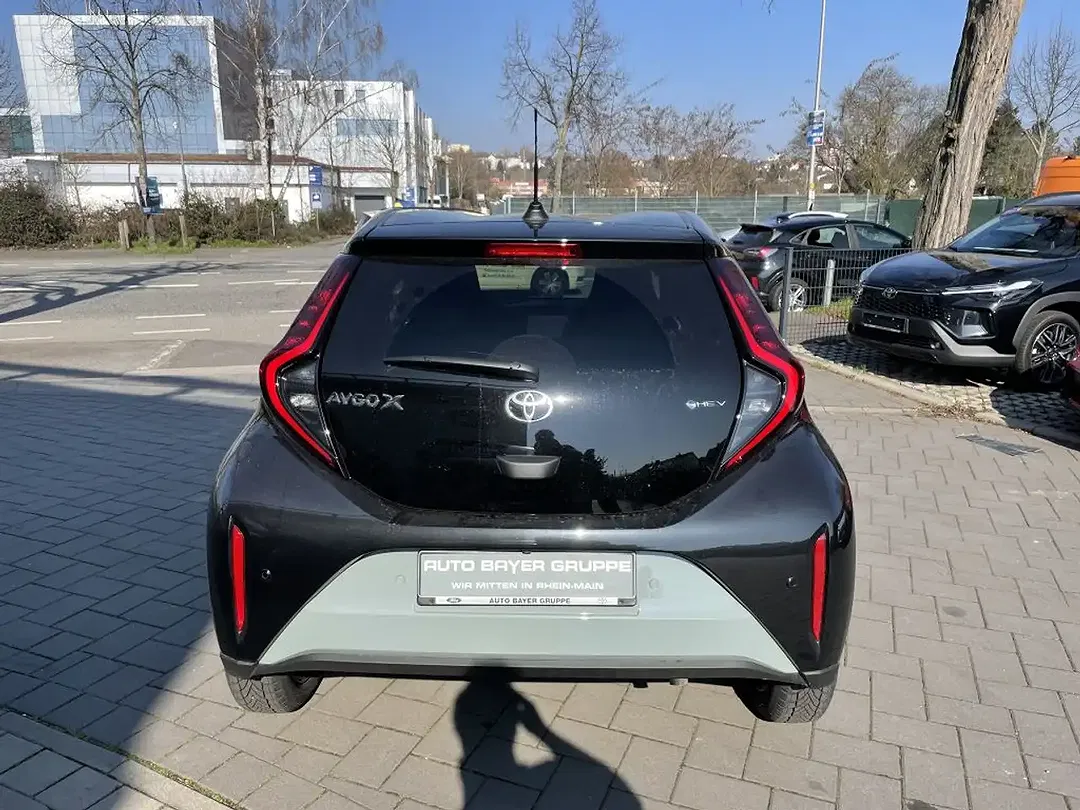 Toyota Aygo X - Thumbnail 4