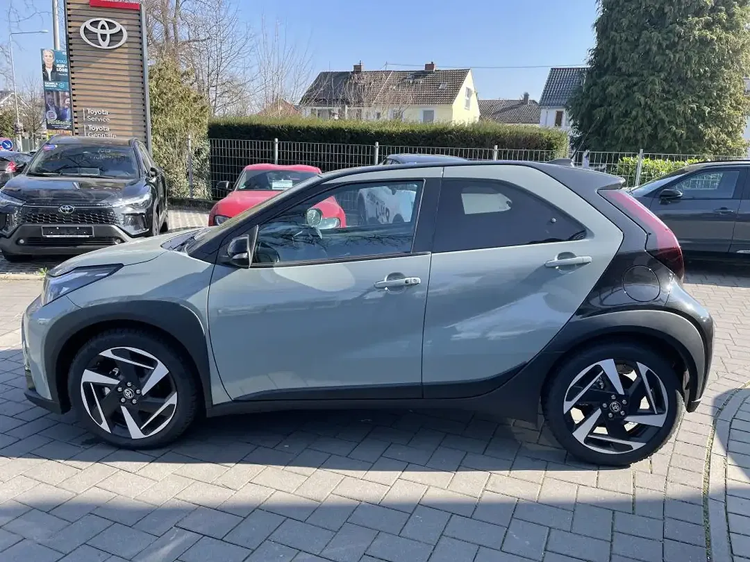 Toyota Aygo X - Thumbnail 6