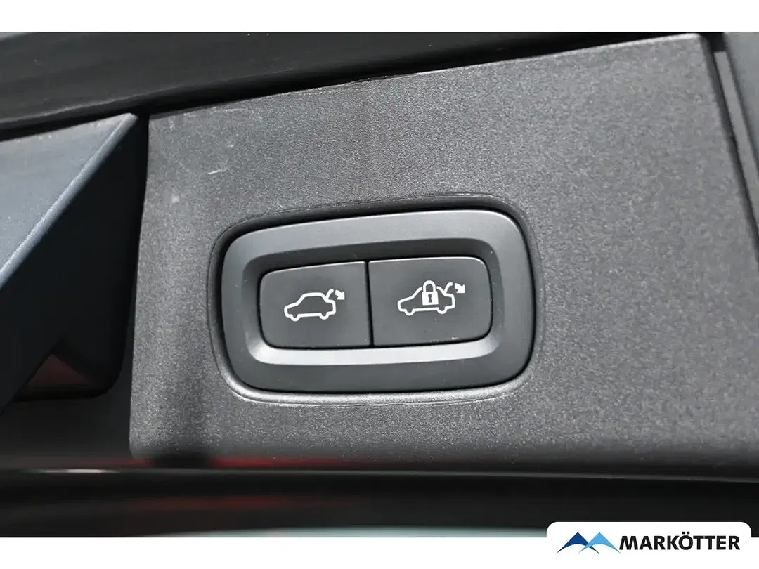 Volvo V90 - Thumbnail 11