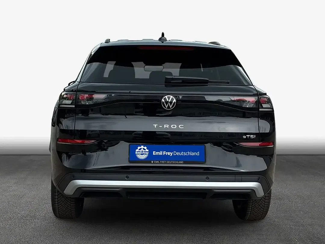 Volkswagen T-Roc - Thumbnail 5