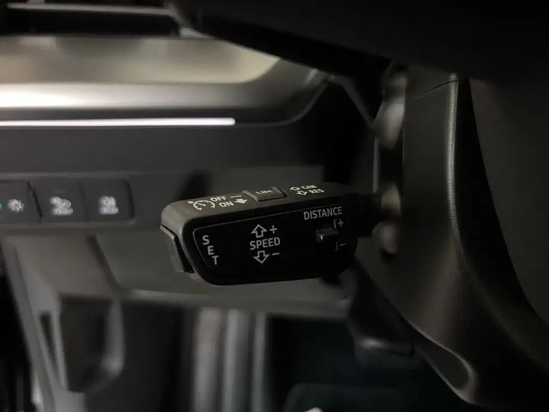 Audi Q4 e-tron - Thumbnail 12
