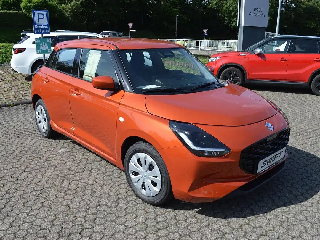 Suzuki Swift - Thumbnail 8