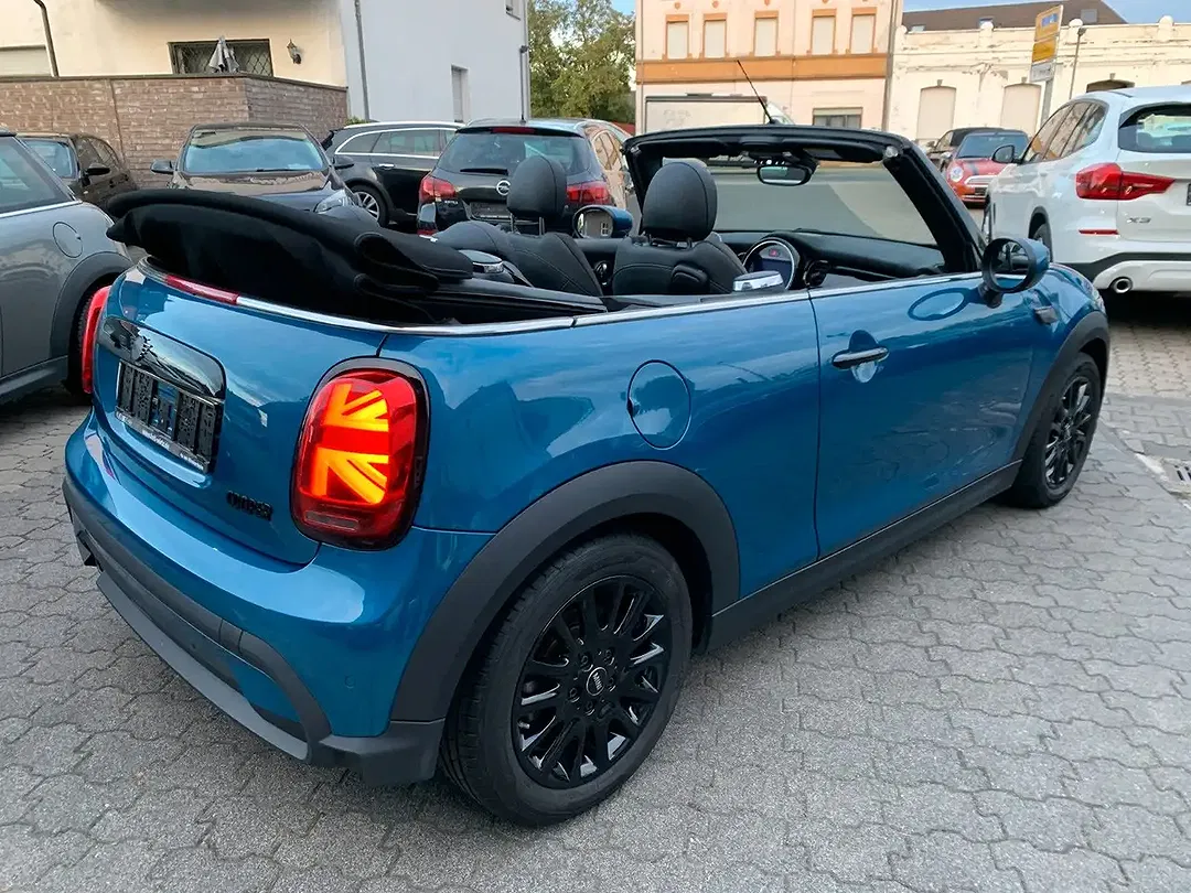 MINI Cooper Cabrio - Thumbnail 8