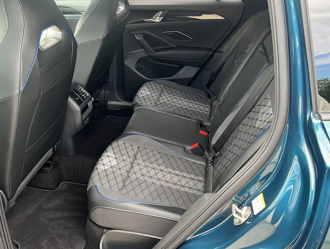 Volkswagen Tiguan - Thumbnail 9