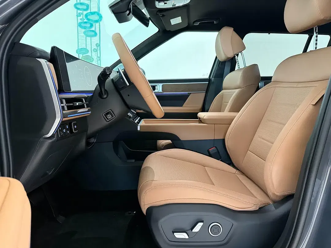 Hyundai SANTA FE - Thumbnail 7