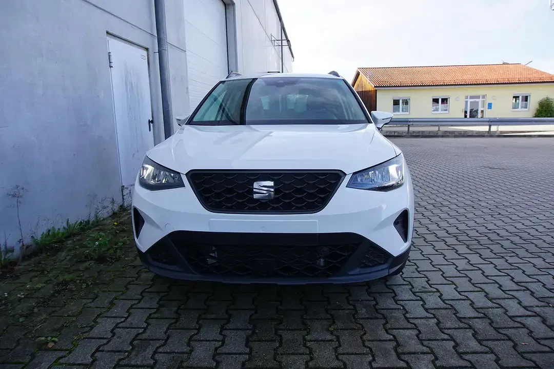 SEAT Arona - Thumbnail 5
