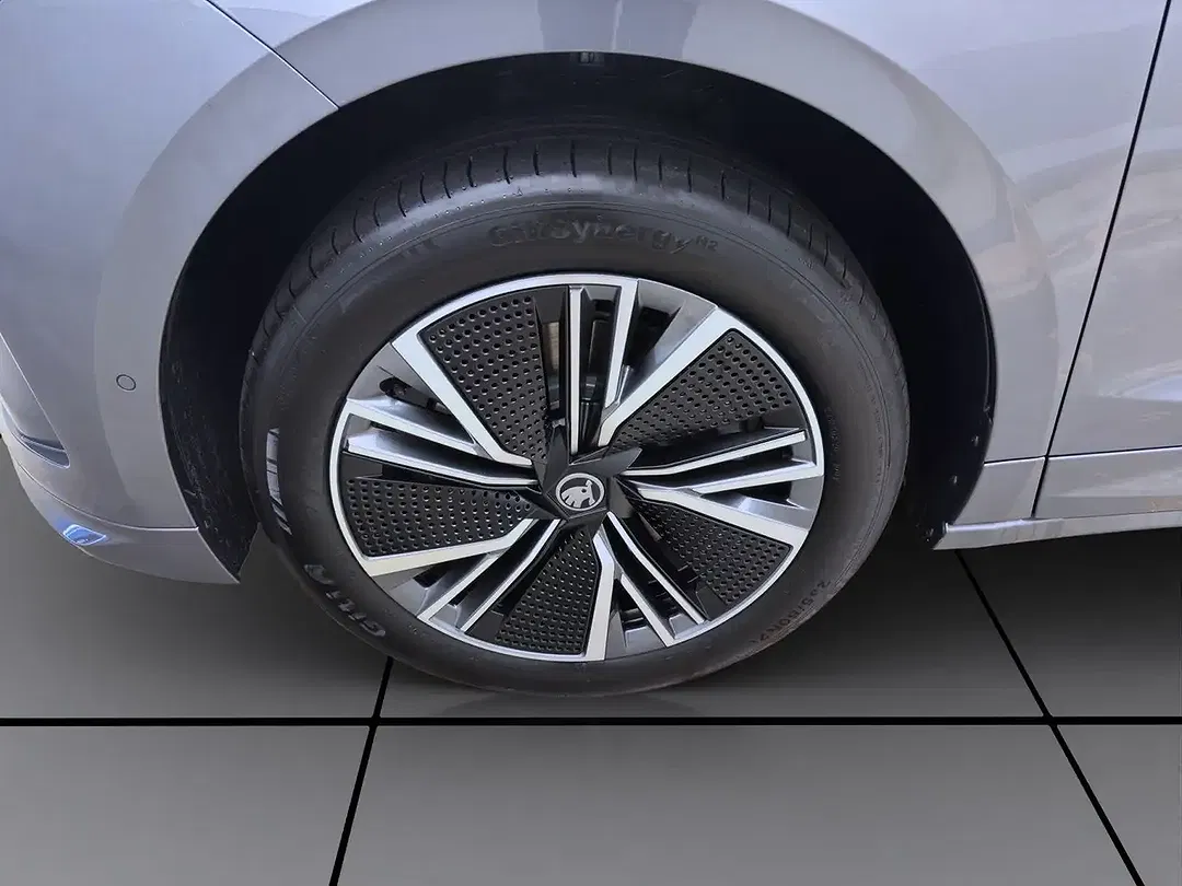 Skoda Enyaq - Thumbnail 9