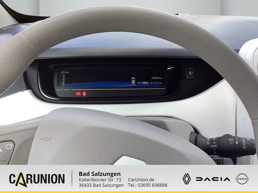 Renault ZOE - Thumbnail 10