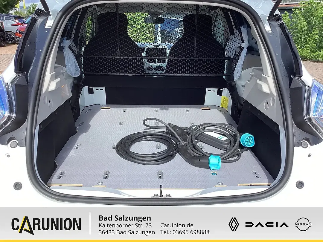 Renault ZOE - Thumbnail 11