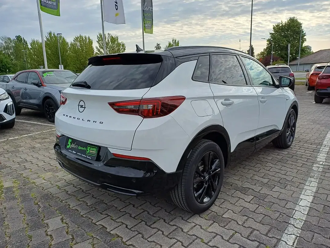 Opel Grandland - Thumbnail 5