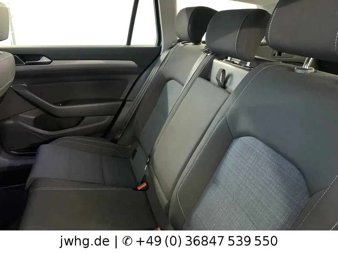 Volkswagen Passat Variant - Thumbnail 7