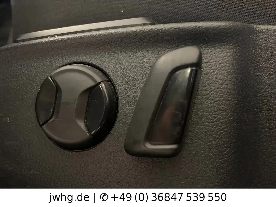 Volkswagen Passat Variant - Thumbnail 9