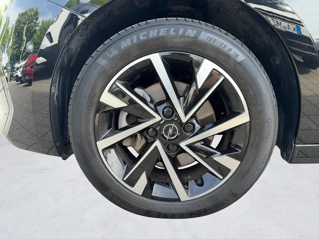 Opel Corsa - Thumbnail 13
