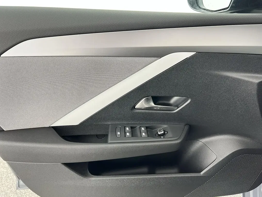 Opel Astra - Thumbnail 10