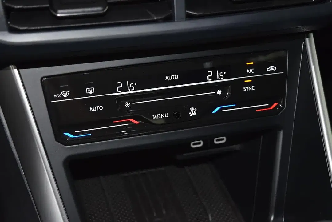 Volkswagen Taigo - Thumbnail 16