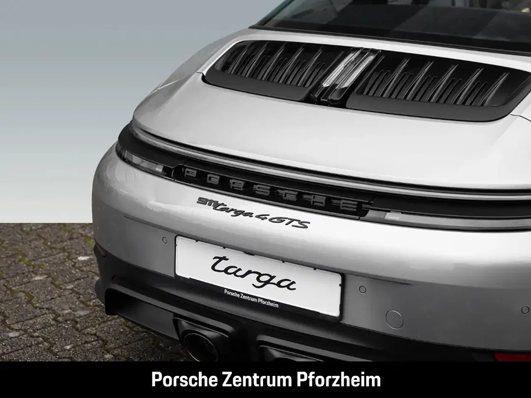 Porsche 992 - Thumbnail 12