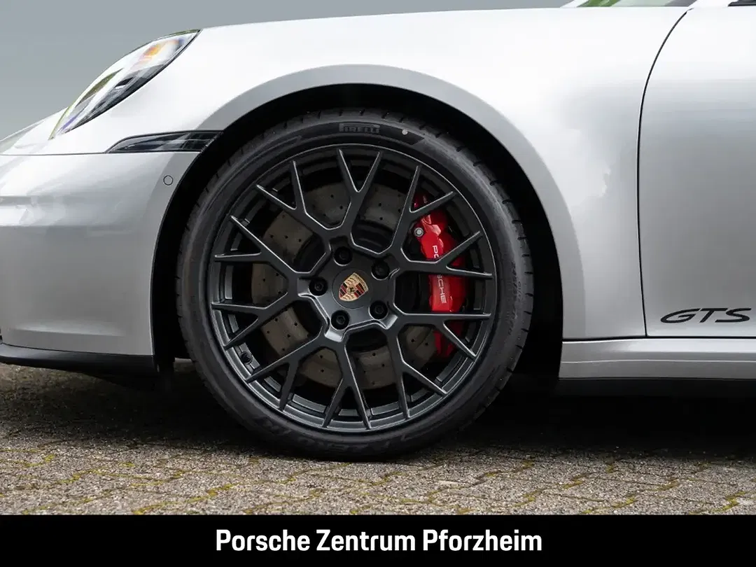Porsche 992 - Thumbnail 13