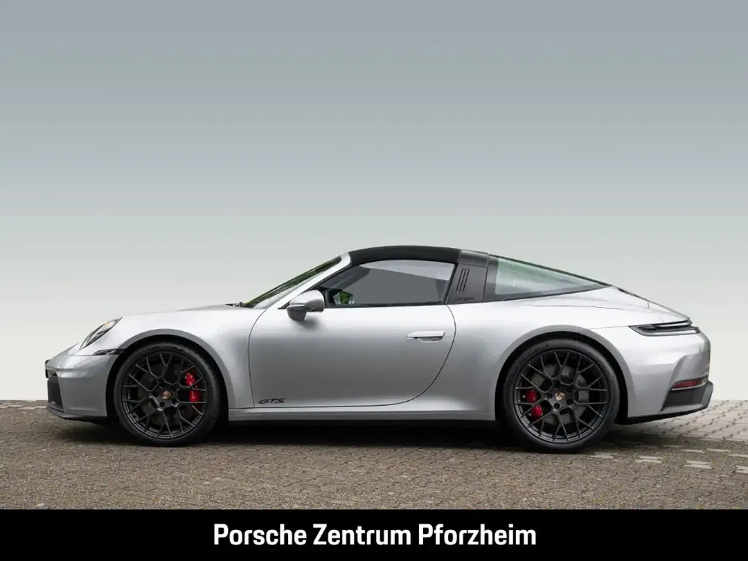 Porsche 992 - Thumbnail 7