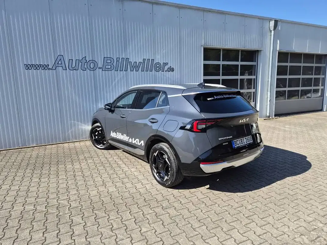 Kia Sportage - Thumbnail 4