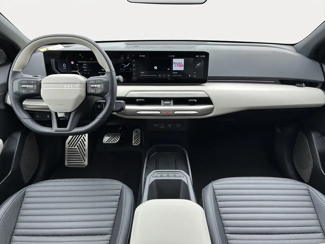 Kia EV4 - Thumbnail 12