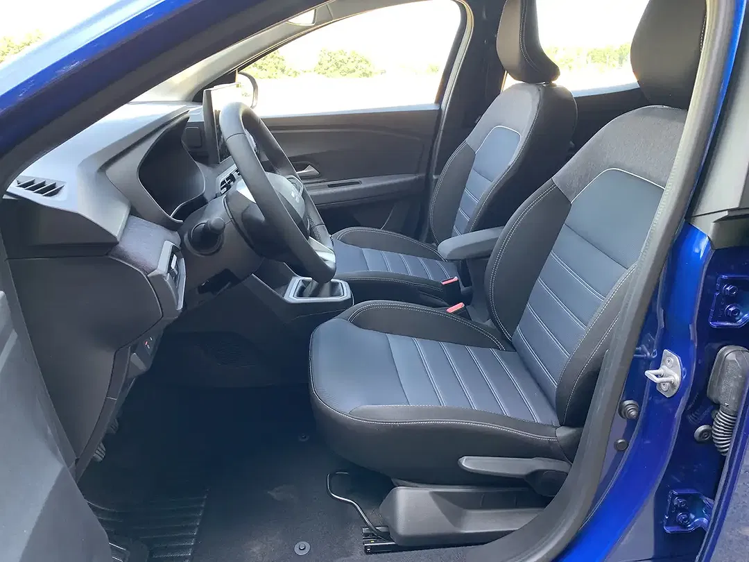 Dacia Sandero - Thumbnail 7