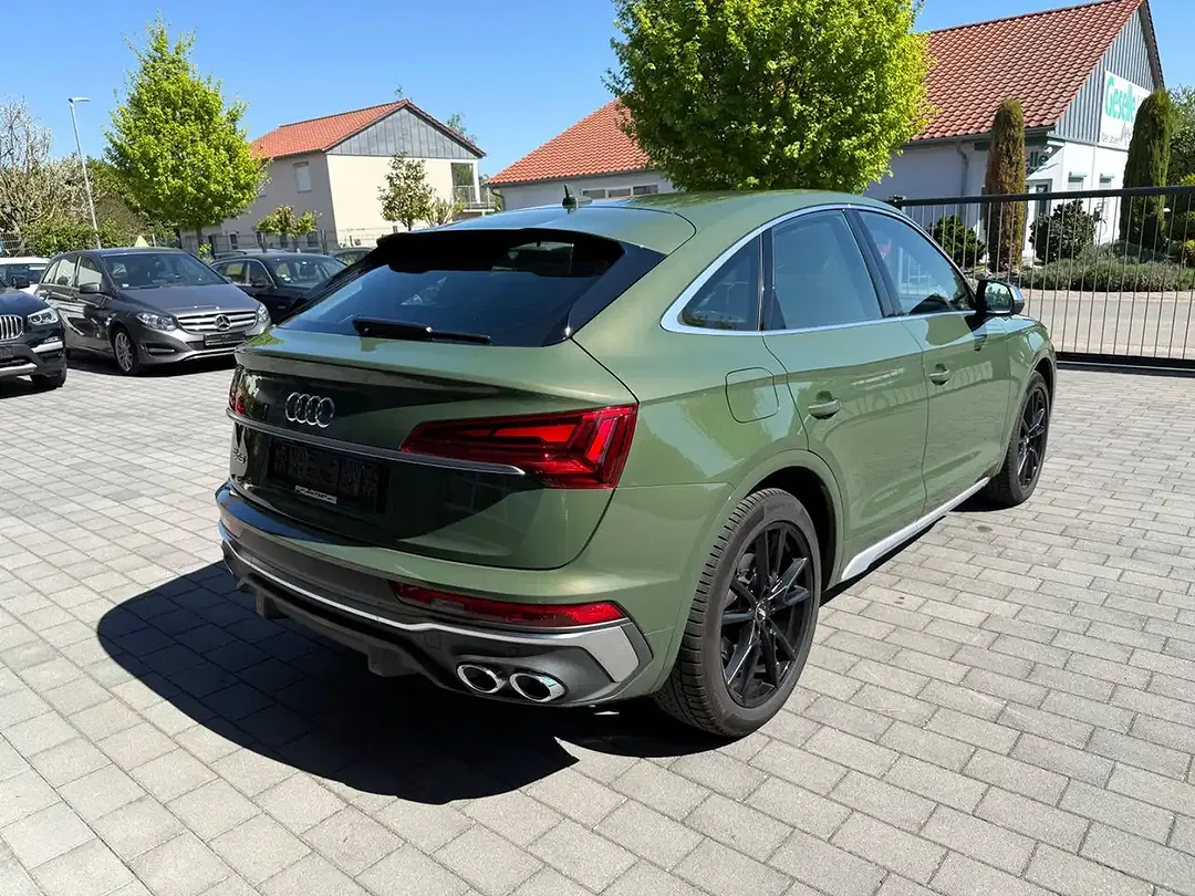 Audi SQ5 - Thumbnail 3