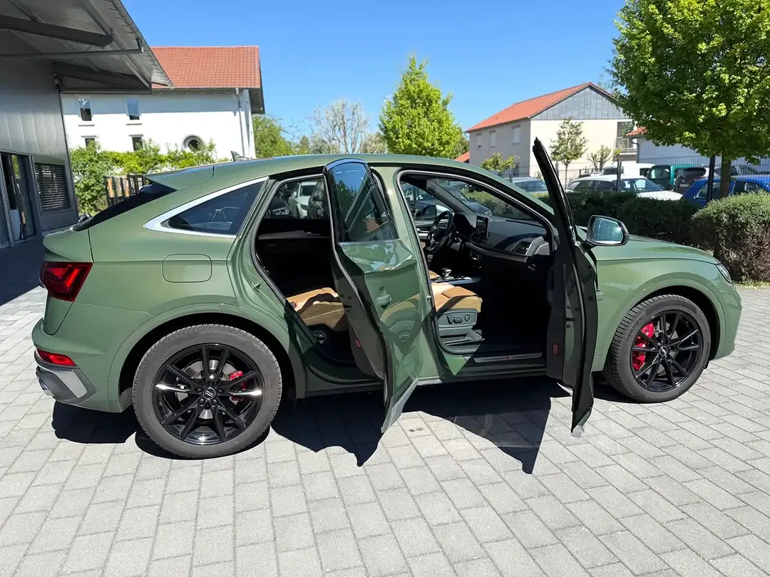 Audi SQ5 - Thumbnail 9