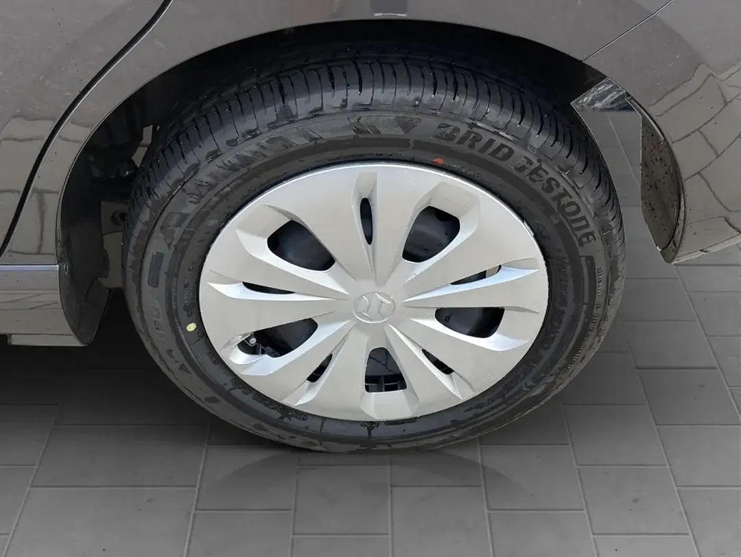 Suzuki Swift - Thumbnail 14