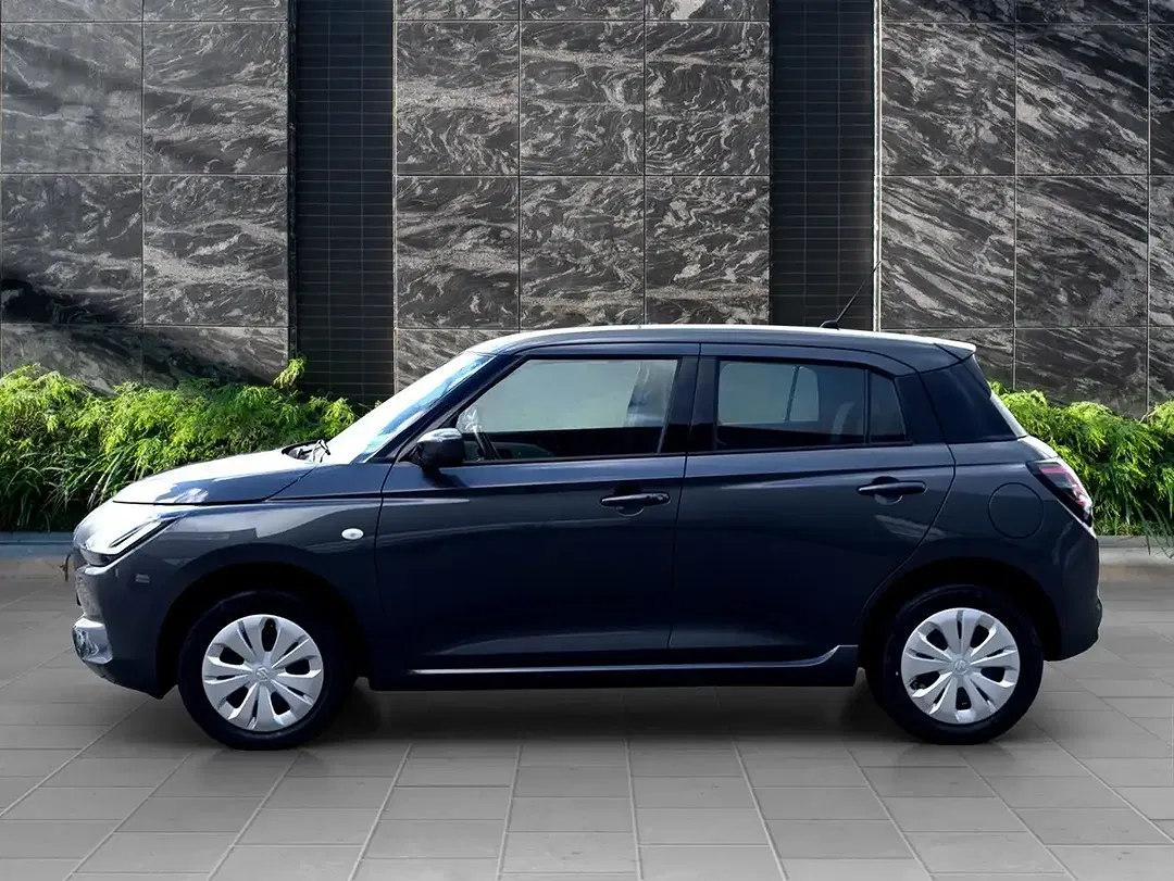 Suzuki Swift - Thumbnail 3