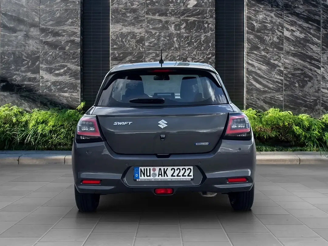 Suzuki Swift - Thumbnail 7