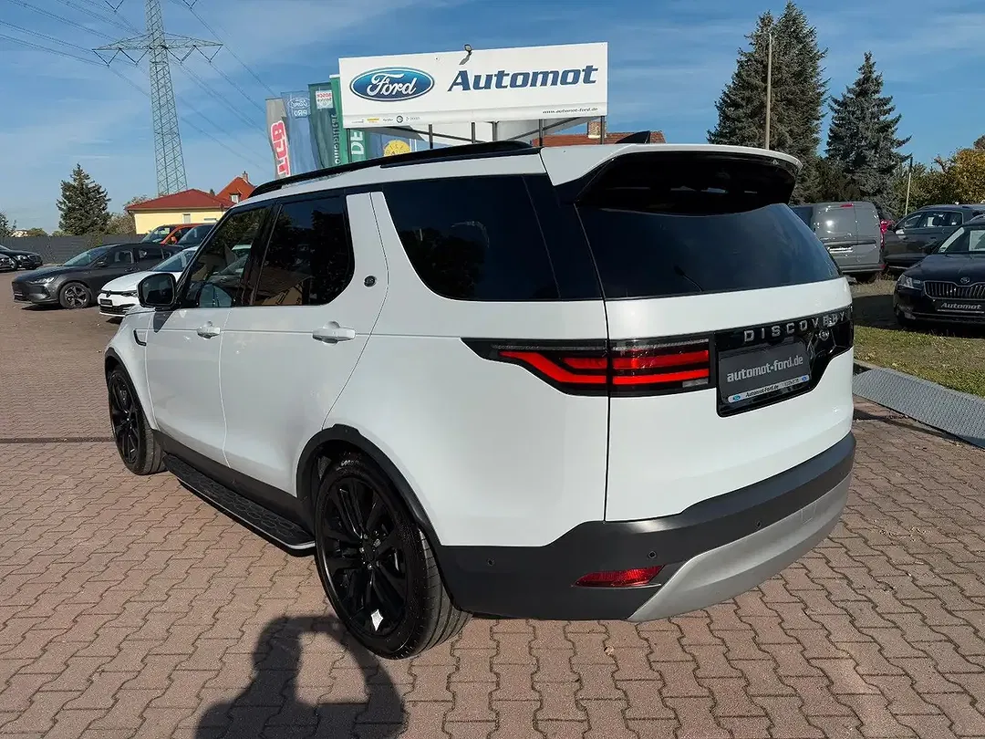 Land Rover Discovery - Thumbnail 3