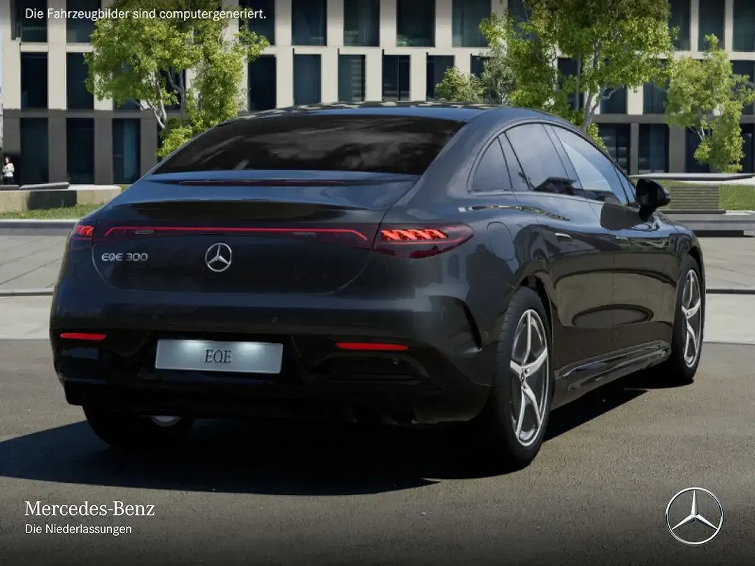 Mercedes-Benz EQE 300 - Thumbnail 4