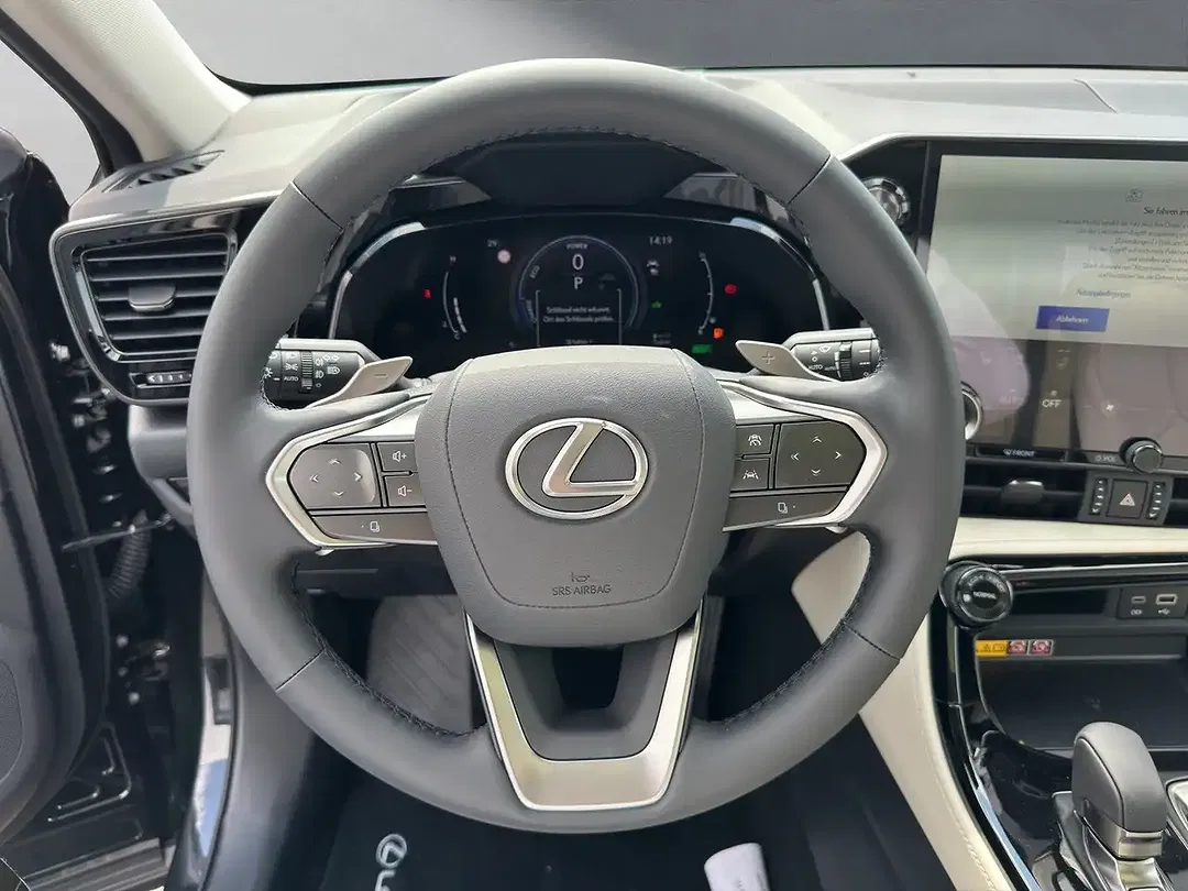 Lexus NX 350h - Thumbnail 9