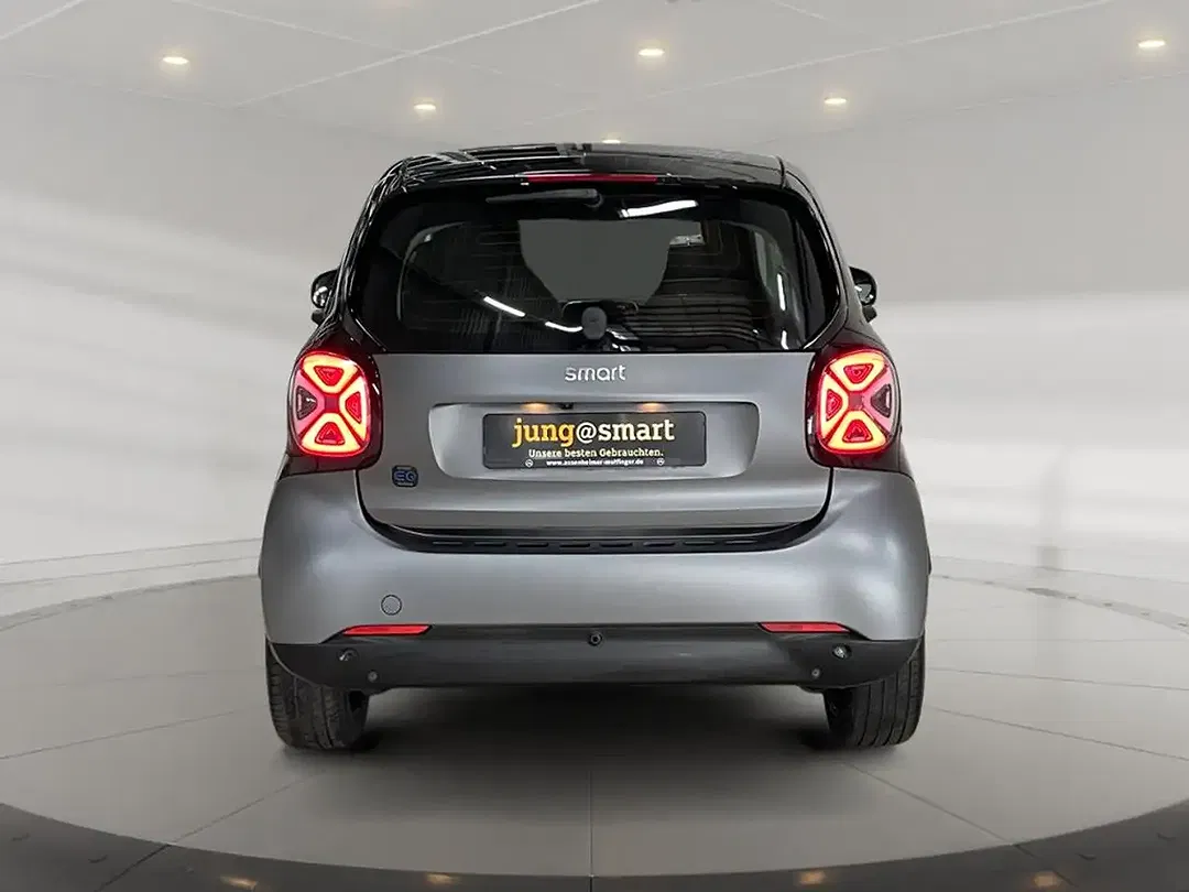smart forTwo - Thumbnail 4
