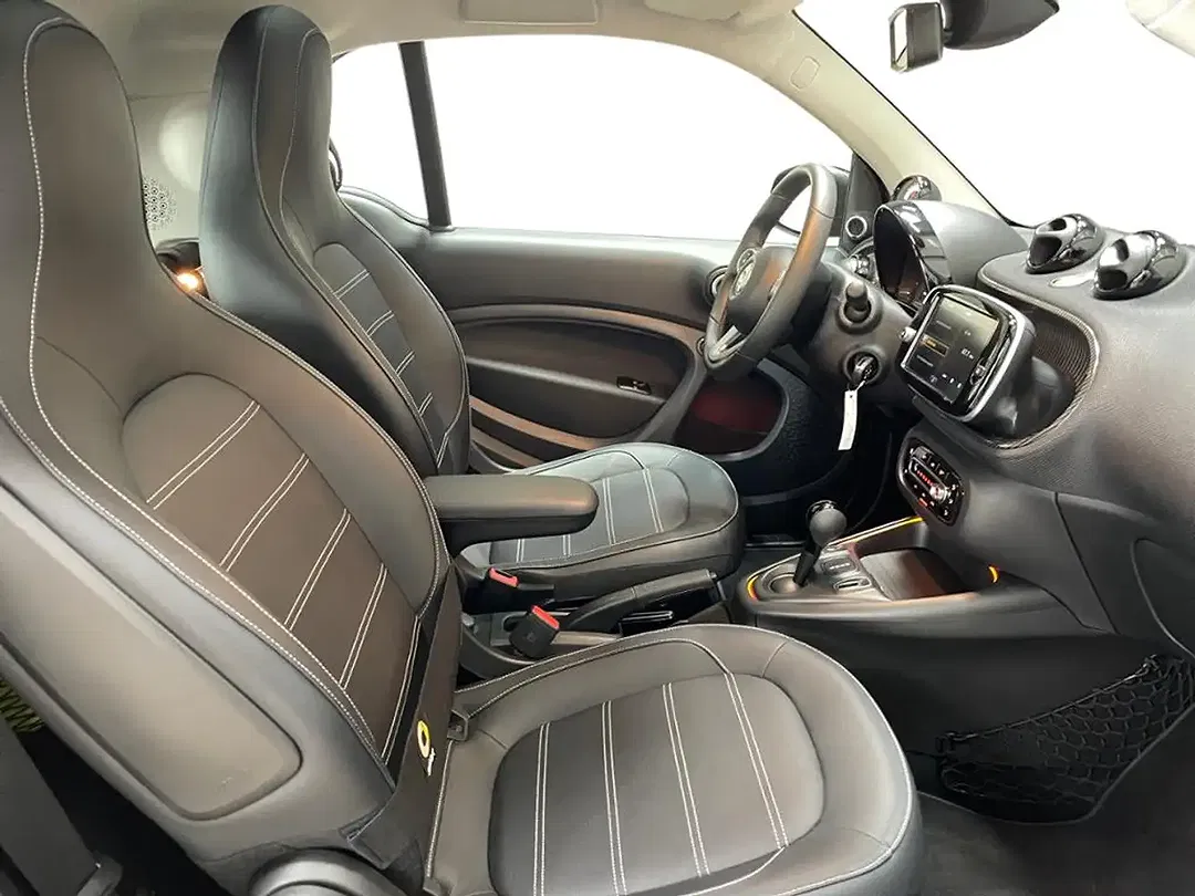 smart forTwo - Thumbnail 6